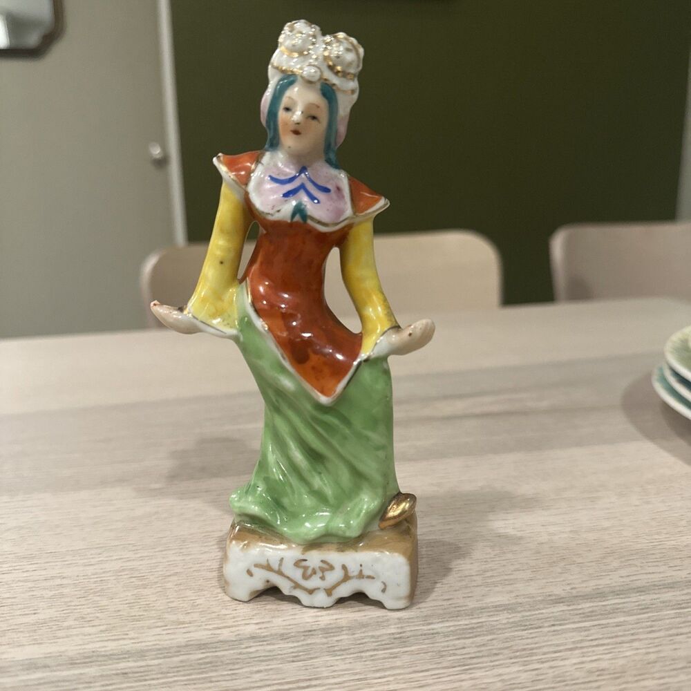 Vintage Japanese Figurine Hand Painted Woman 6 Inches Porcelain